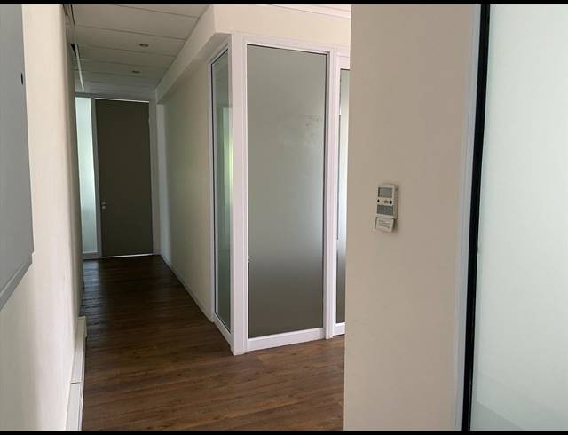 211M² OFFICE FOR SALE IN WESTLAKE